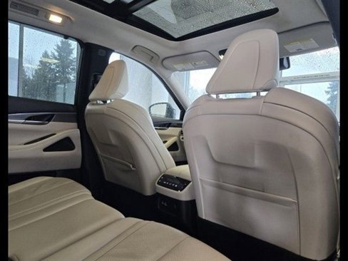 Used 2022 INFINITI QX60 Luxe image 21