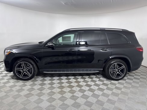 New 2026 Mercedes-Benz GLS 450 4MATIC image 4