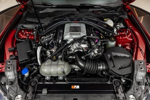 Used 2021 Ford Mustang Shelby GT500 w/ Carbon Fiber Track Pack image 3