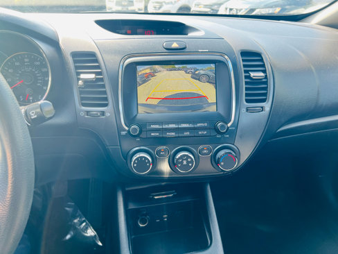 Used 2018 Kia Forte LX w/ LX Popular Package image 25