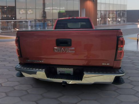 Used 2018 GMC Sierra 1500 SLE w/ SLE Value Package image 5