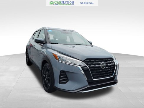 Used 2021 Nissan Kicks SV image 3