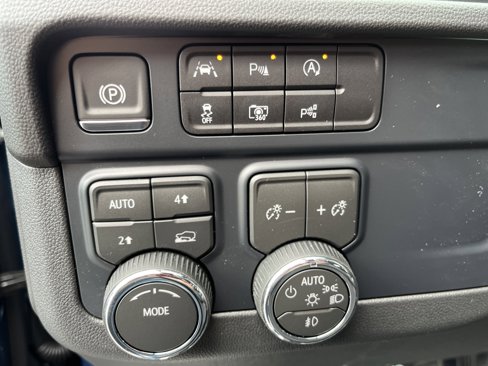New 2026 Chevrolet Tahoe LT w/ Comfort Package image 15