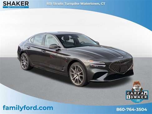 Used 2024 Genesis G70 2.5T image 1