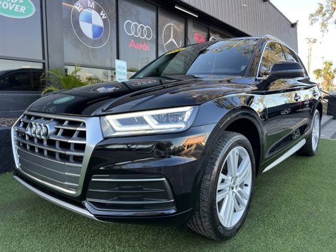 Used 2020 Audi Q5 2.0T Premium Plus w/ Premium Plus Package image 1