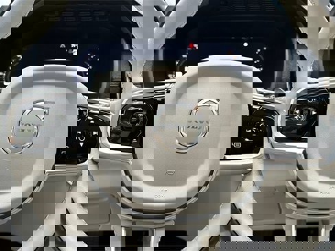 New 2026 Volvo XC90 B6 Ultra image 11