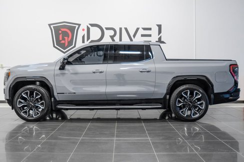 Used 2024 GMC Sierra EV Denali image 13
