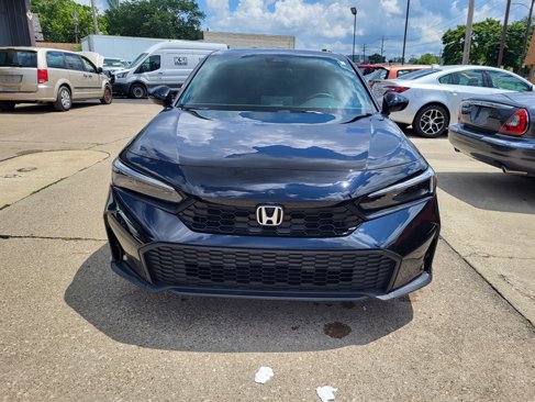Used 2025 Honda Civic Sport image 2