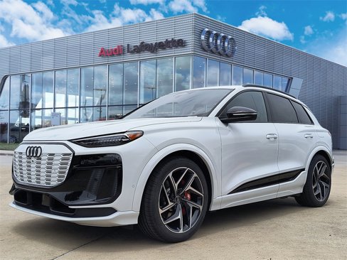 New 2025 Audi SQ6 e-tron Premium Plus image 1
