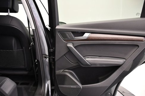 Certified 2023 Audi Q5 2.0T Premium Plus w/ Premium Plus Package image 50