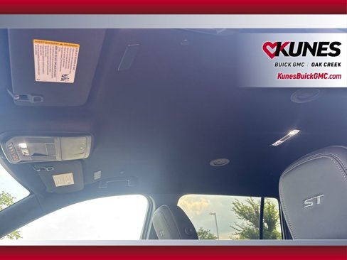 New 2026 Buick Enclave Sport Touring w/ Power Package image 15