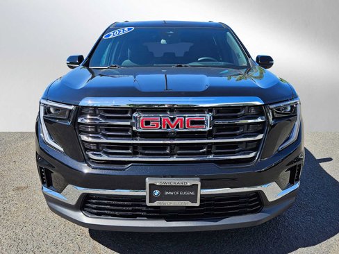 Used 2025 GMC Acadia Elevation image 2