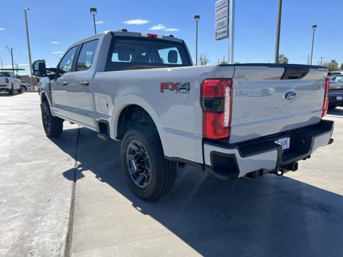 New 2026 Ford F250 4x4 Crew Cab Super Duty image 3
