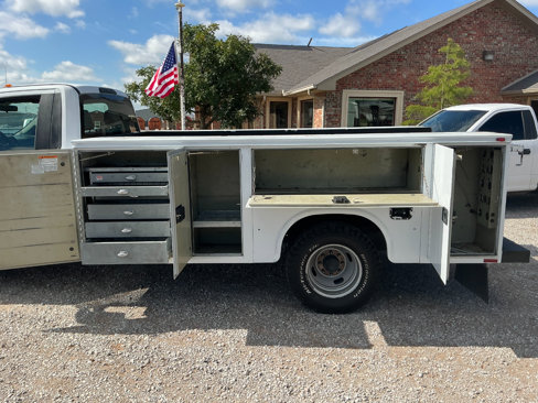 Used 2019 Ford F350 XL w/ Power Equipment Group image 6