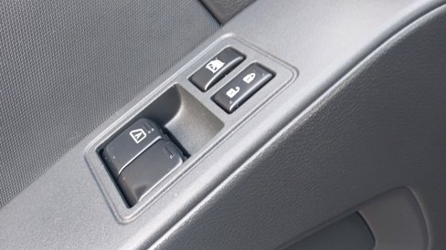 Used 2024 Nissan Frontier S w/ S Utility Package image 24
