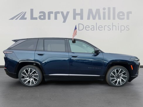 New 2025 Jeep Wagoneer Limited w/ Comfort Package image 6