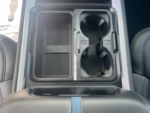New 2026 Ford F250 4x4 Crew Cab Super Duty image 33