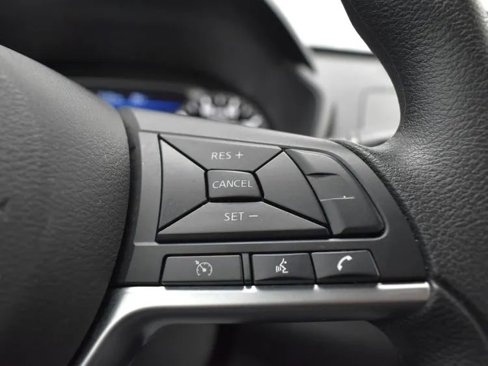 Used 2024 Nissan Altima 2.5 SV image 22