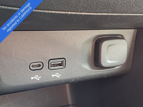 Used 2024 Buick Envista Preferred w/ Advanced Safety Package image 24