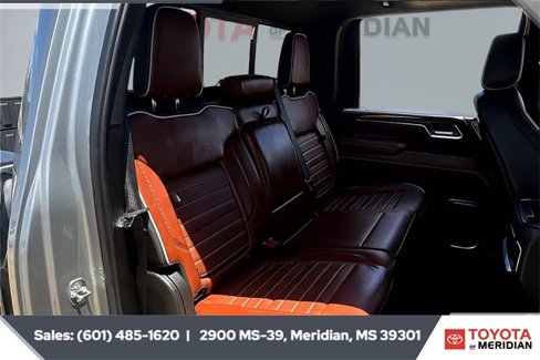 Used 2025 GMC Sierra 2500 Denali Ultimate image 20