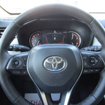 Used 2024 Toyota RAV4 XLE Premium image 9
