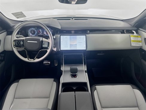 New 2026 Land Rover Range Rover Velar Dynamic SE image 22