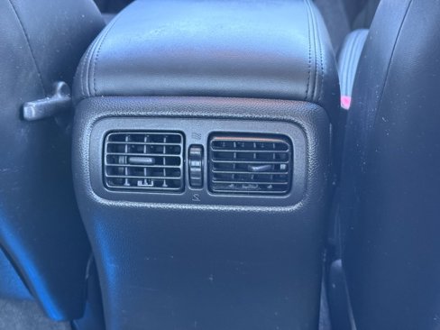 Used 2012 INFINITI G37 x image 26