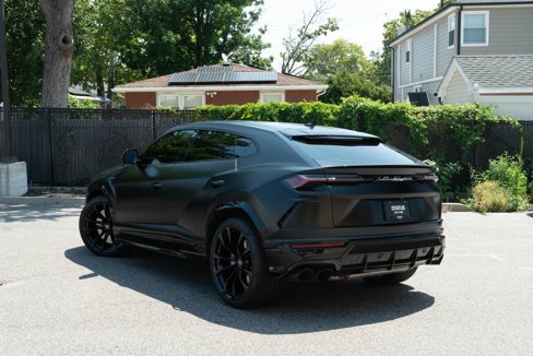 Used 2022 Lamborghini Urus image 26