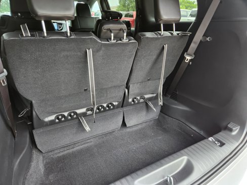 New 2026 Chrysler Voyager LX image 18