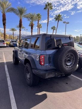 Used 2023 Ford Bronco Everglades image 2