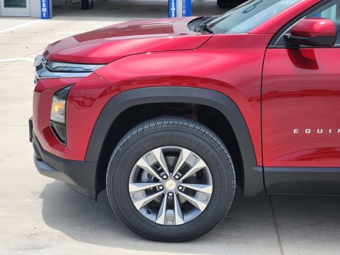 New 2026 Chevrolet Equinox LT image 11