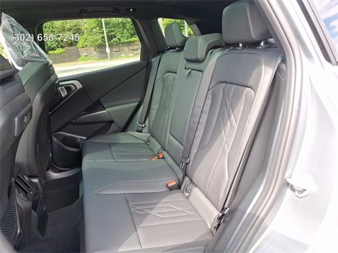 Used 2026 BMW X3 xDrive30 w/ Premium Package image 9