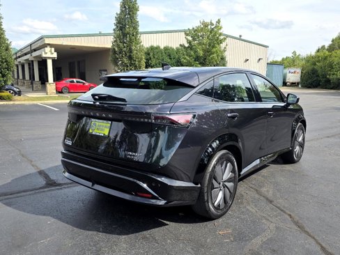 Used 2024 Nissan Ariya AWD image 9