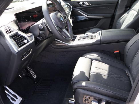 New 2026 BMW X7 M60i image 51