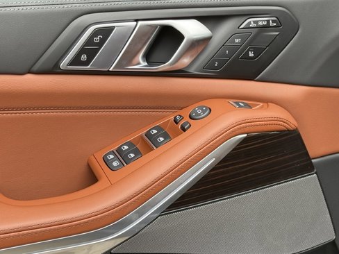 New 2026 BMW X7 xDrive40i w/ M Sport Package image 13