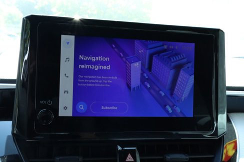 Used 2024 Toyota Corolla SE image 3