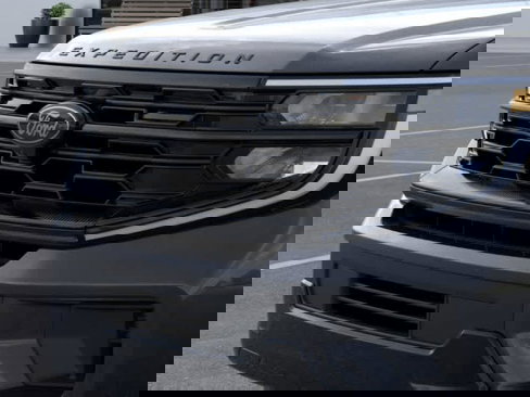 New 2025 Ford Expedition Max Platinum image 17