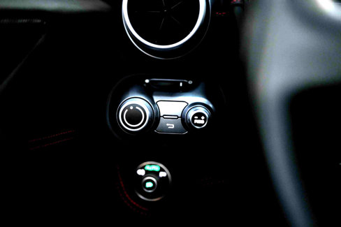 Used 2019 Ferrari Portofino image 75