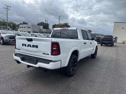 New 2026 RAM 1500 4x4 Crew Cab image 7