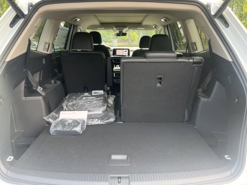 New 2026 Volkswagen Atlas SEL Premium R-Line image 13