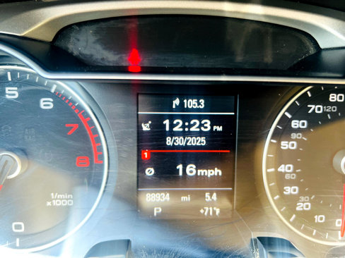 Used 2016 Audi A4 Premium image 33