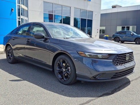 New 2025 Honda Accord SE image 2