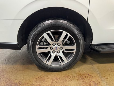 Used 2024 Ford Expedition Max Limited image 92