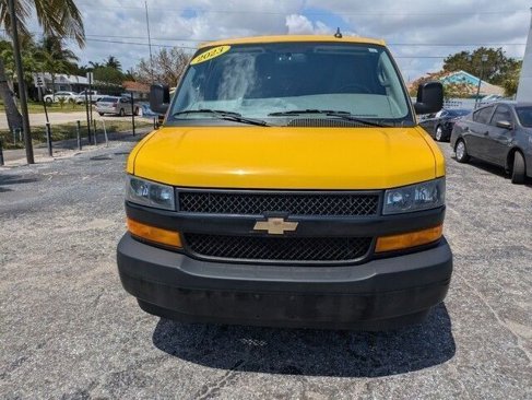 Used 2023 Chevrolet Express 2500 image 2