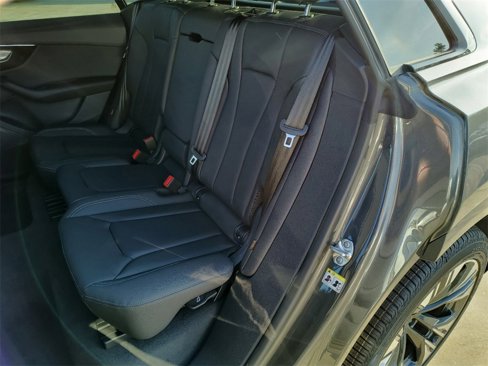 New 2025 Audi Q8 Premium image 14
