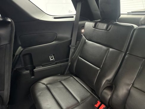 Used 2024 Ford Explorer ST w/ Technology Package image 34