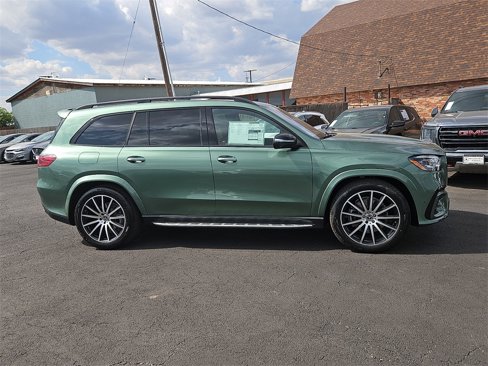 New 2026 Mercedes-Benz GLS 450 4MATIC image 9