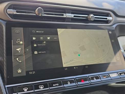 New 2025 Aston Martin Vanquish image 11