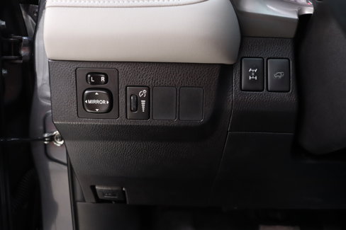 Used 2016 Toyota RAV4 XLE image 58