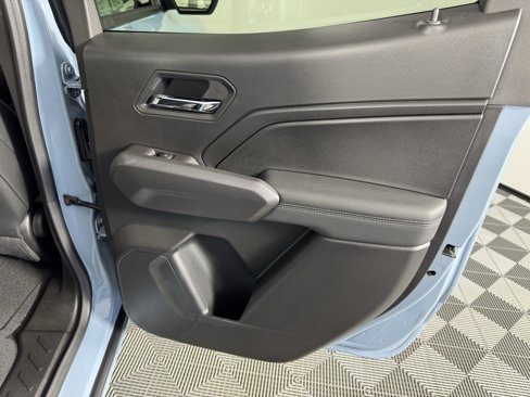 New 2025 Chevrolet Colorado LT w/ LT Convenience Package image 33